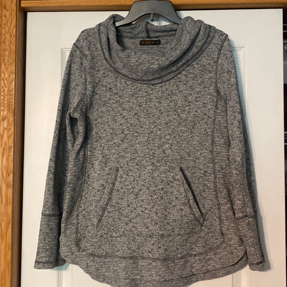 Womans XL shirt